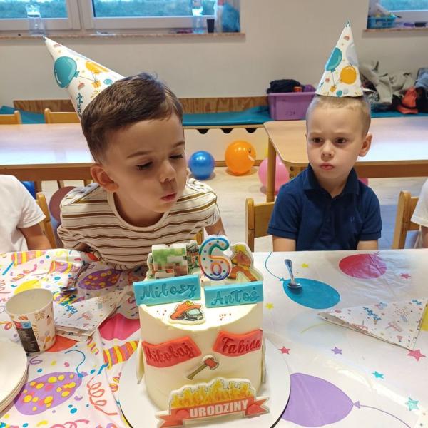 urodziny-pszczolek-1