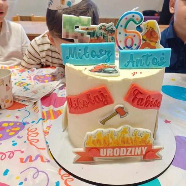 urodziny-pszczolek-43