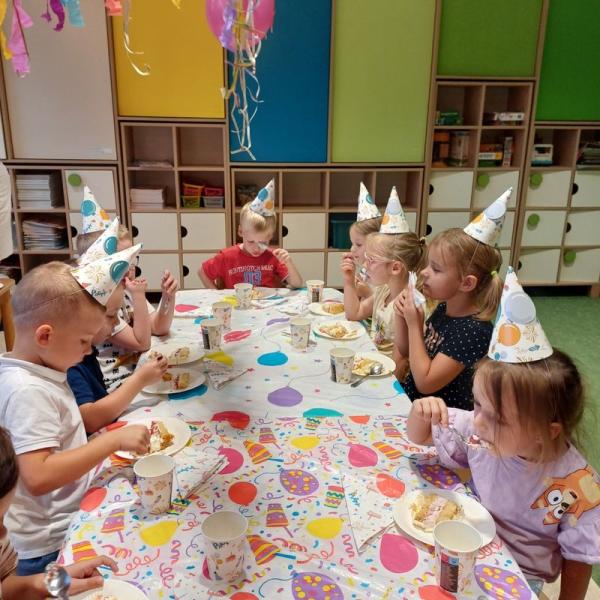 urodziny-pszczolek-45