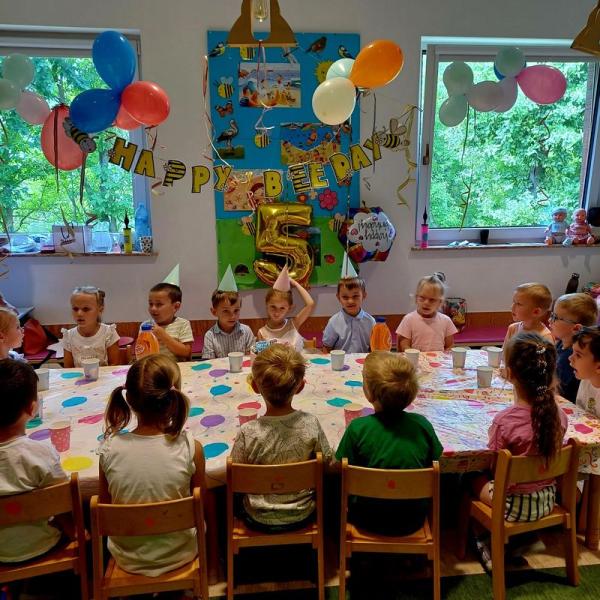 urodziny-pszczolek-49